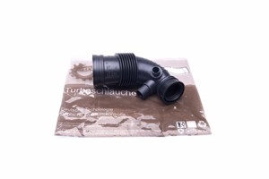 Ladeluftslange, BMW 1 [F20, F21], 3 [E30, F30, F80], 3 Touring [F31], 13717597586
