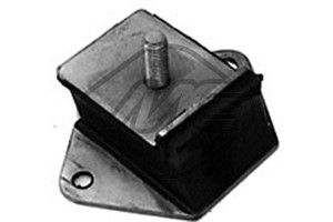 Lagring, motor, Foran, PEUGEOT 504, 504 Break, 504 Pick-up, 505, 505 Break, 180728