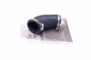 Ladeluftslange, FORD C-MAX, FOCUS II, FOCUS C-MAX, FOCUS Sedan II, FOCUS Turnier II, VOLVO C30, S40 II, V50, 1369587, 1439410, 1672189,