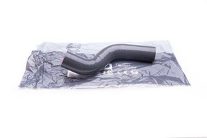Ladeluftslange, Foran høyre, Nede, RENAULT FLUENCE, MEGANE Coupé III, MEGANE Grandtour III, MEGANE Halvkombi III, 8200760281
