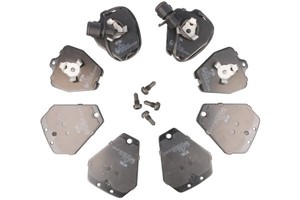Bremseklosser sett, Framaksel, AUDI 100 C4 Avant, 100 C4 Sedan, A6 C4, A6 C4 Avant, A8 D2, 4A0698151B