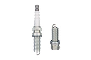 Tennplugg, RENAULT, 224014902R, 82 00 587 901, 8200587901