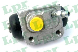 Hjul bremsesylinder, Venstre bakaksel, SUZUKI SWIFT III, SWIFT Halvkombi II, SWIFT Sedan II, 5340270C00, BC81040201
